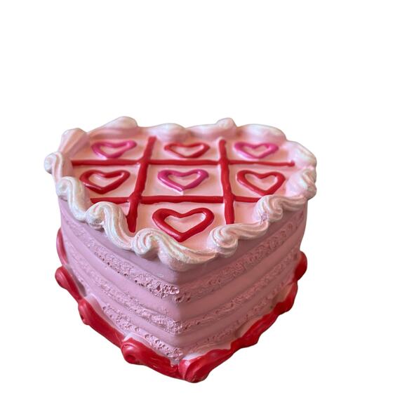 VIRAL Sweet Treats Pink Mini Cakes Set of 3 Valentine's Day Holiday Decor New - Picture 9 of 16